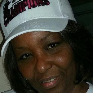 Meet your Posher, Flora